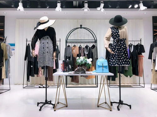 寇思可2020秋款專柜女裝尾貨廠家直銷批發，分份走份模式助力低價拿貨