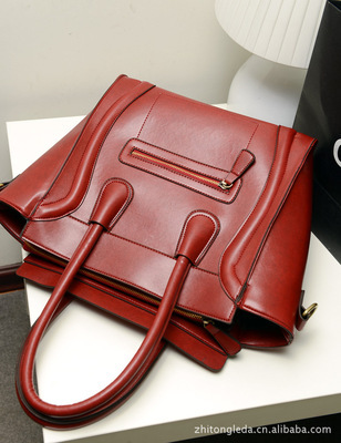 L-207笑臉牌殺手包 復古與時尚的完美融合